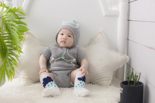 新泰宝宝揉眼睛是怎么回事 新泰宝宝揉眼睛是怎么回事