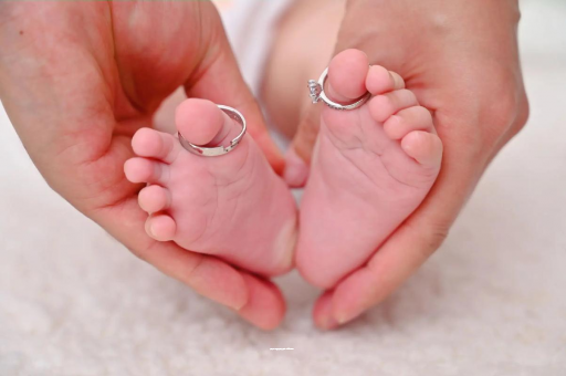 新泰宝宝有痱子怎么办